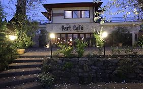 Part Cafe Panzió